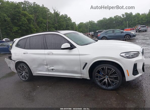 WBX57DP07NN176040 2022 BMW X3 Белый Вид задней части салона