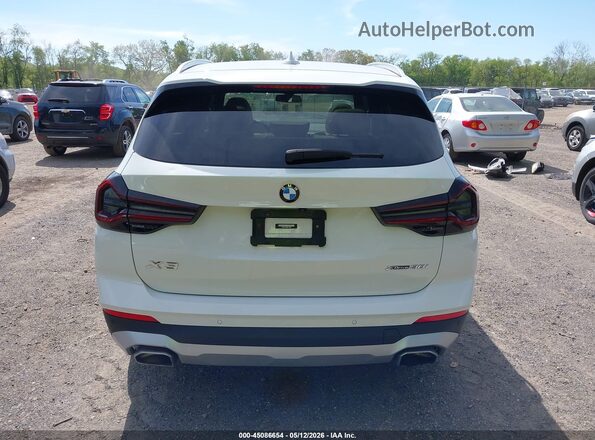 WBX57DP09NN147865 2022 BMW X3 White 