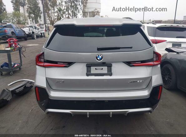 WBX73EF02P5W76623 2023 BMW X1 Серебряный 