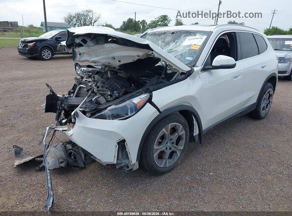 WBX73EF09P5W63044 2023 BMW X1 White წინა ხედი
