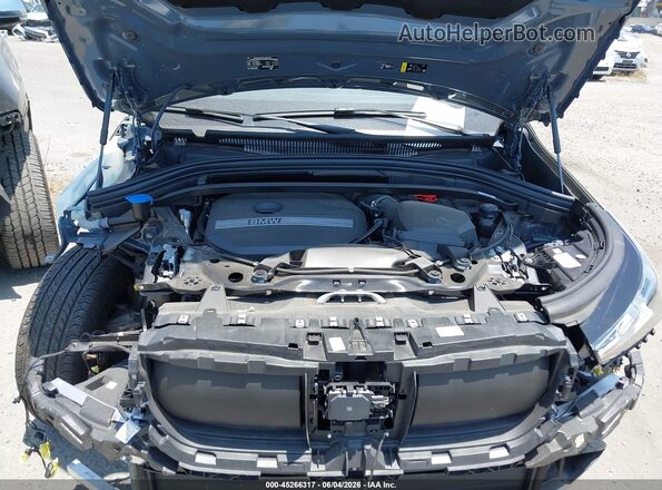 WBX73EF09S5128627 2025 BMW X1 Turquoise Vista trasera