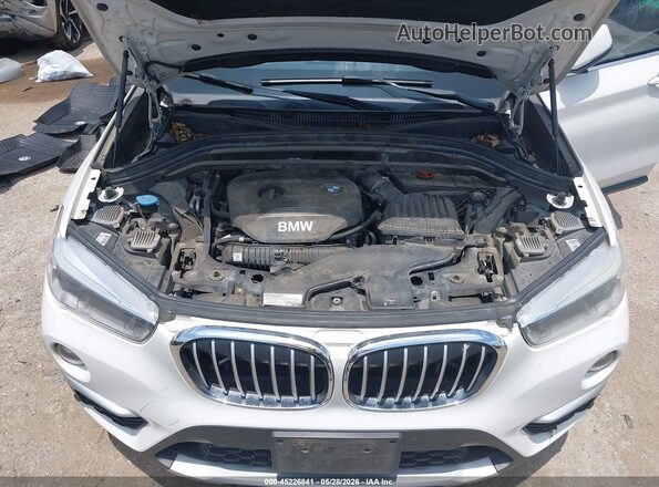 WBXHT3C30GP883524 2016 BMW X1 White Հետևի տեսք