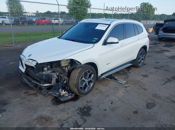 WBXHT3C31J5K22202 2018 BMW X1 White 