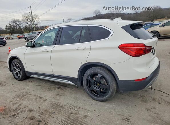 WBXHT3C33J5F91131 2018 BMW X1 White Trasero izquierdo