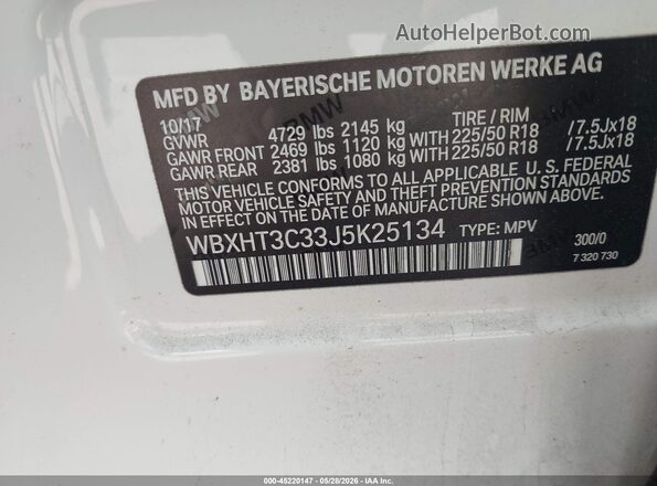 WBXHT3C33J5K25134 2018 BMW X1 White ძრავის განყოფილების ხედი