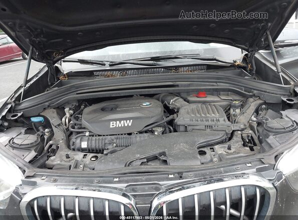 WBXHT3C33J5K27627 2018 BMW X1 Gray Widok z tyłu