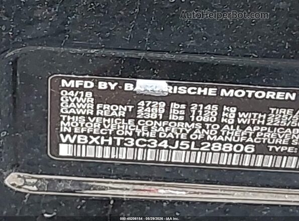 WBXHT3C34J5L28806 2018 BMW X1 Black Widok komory silnika