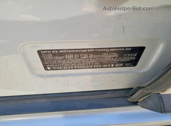 WBXHT3C35J5K31730 2018 BMW X1 White Widok naklejki z numerem VIN