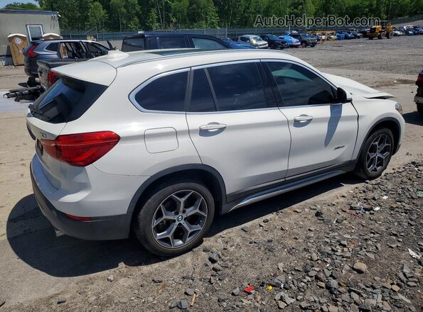 WBXHT3C35J5K31730 2018 BMW X1 White Tył prawy