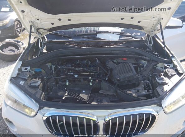WBXHT3C36H5F71367 2017 BMW X1 White უკანა ხედი