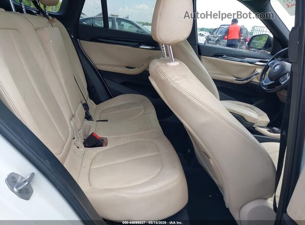 WBXHT3C38GP886476 2016 BMW X1 White 