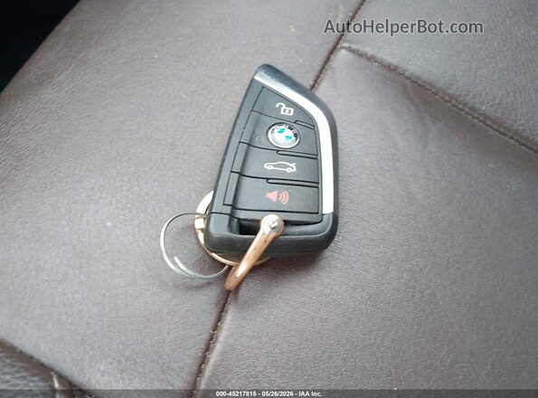 WBXHT3C39J5L29465 2018 BMW X1 White 
