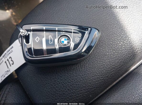 WBXHT3C3XJ5K29875 2018 BMW X1 White წინა პანელის ხედი