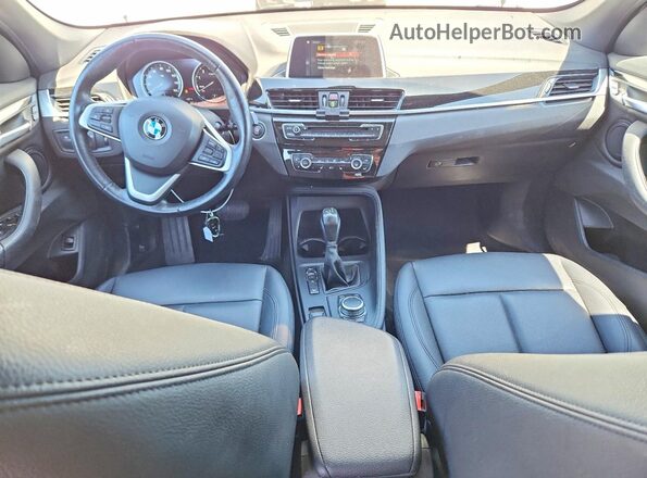 WBXHT3C54K5L89219 2019 BMW X1 White 