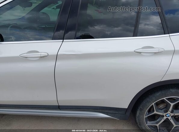 WBXHU7C32J5H42593 2018 BMW X1 White 
