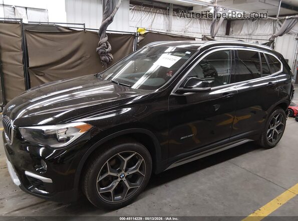 WBXHU7C35J5H45309 2018 BMW X1 Черный Панорамный вид салона 360°
