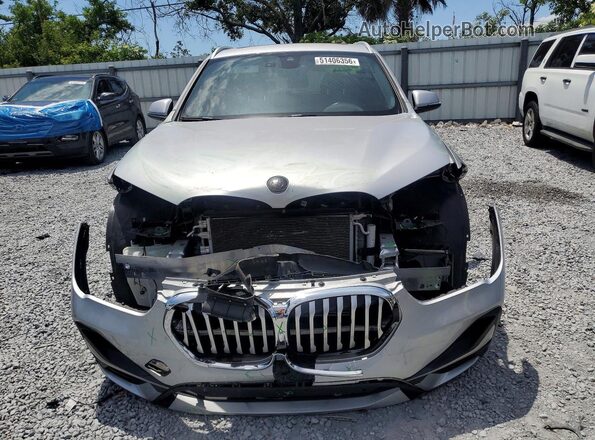WBXJG7C01L5R26809 2020 BMW X1 Silver წინა ხედი