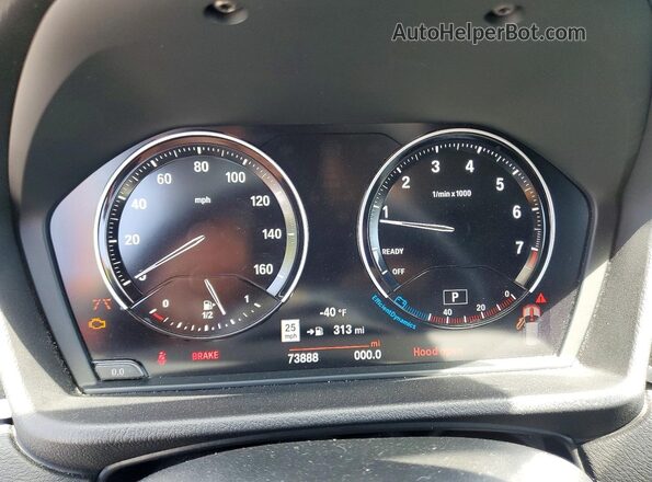 WBXJG7C01L5R26809 2020 BMW X1 Silver ხელსაწყოთა პანელის ხედი