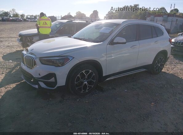 WBXJG9C03M5S07347 2021 BMW X1 White Front left