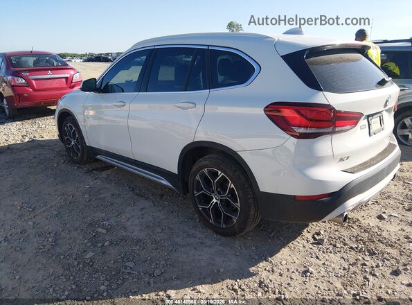 WBXJG9C03M5S07347 2021 BMW X1 White Rear left
