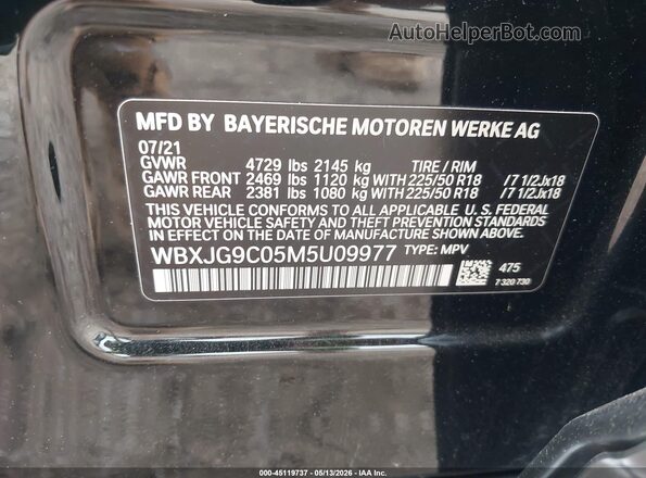WBXJG9C05M5U09977 2021 BMW X1 Black Շարժիչի բաժամունքի տեսք