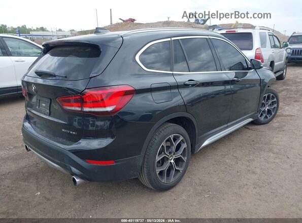 WBXJG9C05M5U09977 2021 BMW X1 Black Հետևի աջ