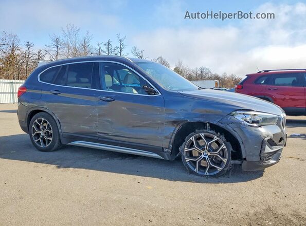WBXJG9C0XM5S84698 2021 BMW X1 Gray 