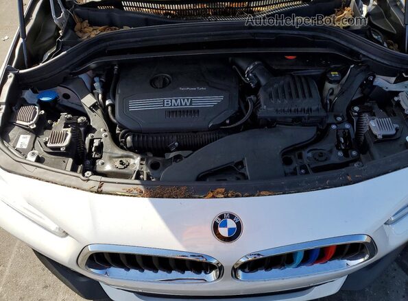 WBXYH9C00L5P59480 2020 BMW X2 White უკანა სალონის ხედი