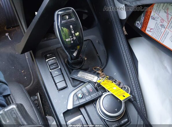 WBXYH9C08M5T03065 2021 BMW X2 Желтый Вид панели приборов