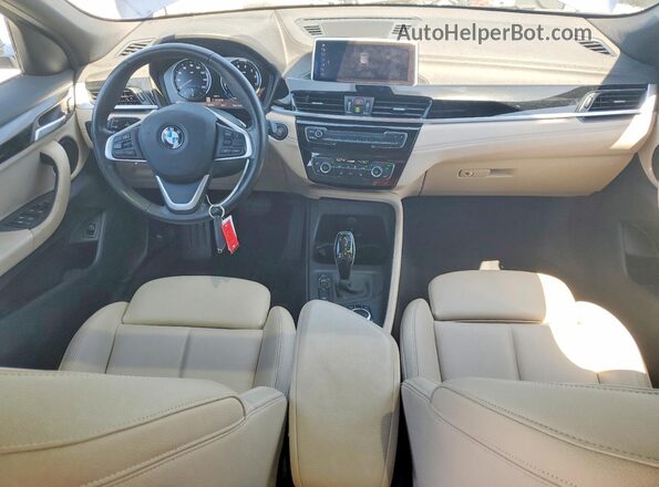 WBXYJ1C07M5S06607 2021 BMW X2 Blue Dashboard view