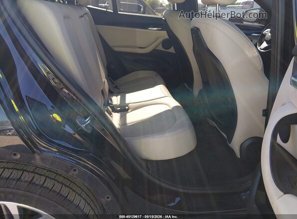 WBXYJ3C31JEB37773 2018 BMW X2 Black Vista de la etiqueta del VIN
