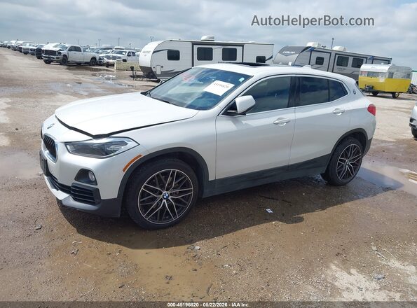 WBXYJ5C54K5N72007 2019 BMW X2 White Vista interior de 360 grados