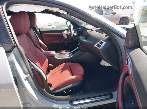 WBY23HD01SFV68040 2025 BMW I4 Gray Widok wnętrza z przodu