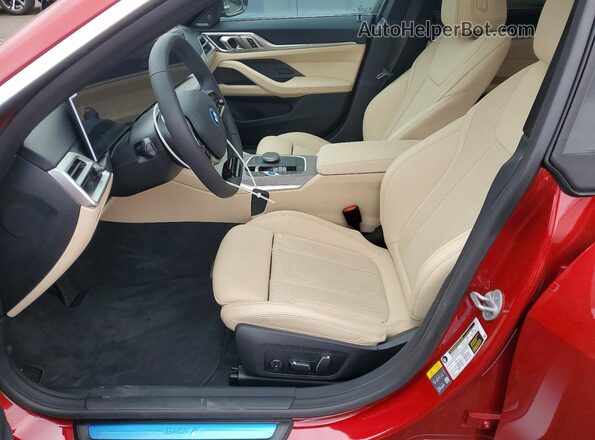 WBY23HD08SFV73106 2025 BMW I4 Red Вид салону спереду