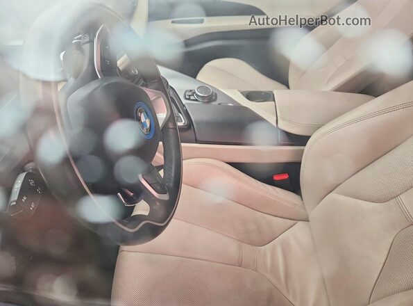 WBY2Z2C54GV675895 2016 BMW I8 Gray Front interior view