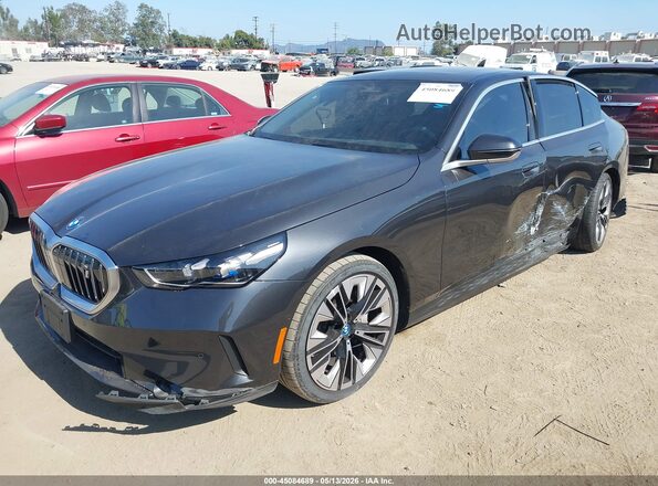 WBY33FK03RCR97204 2024 BMW OTHER Black წინა მარცხენა ხედი სამი მეოთხედიდან