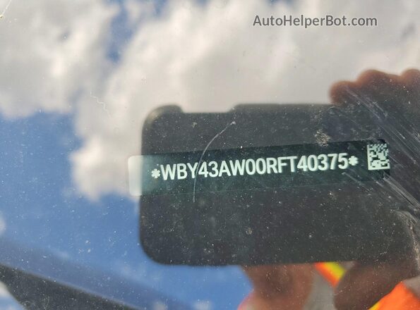 WBY43AW00RFT40375 2024 BMW I4 Black ძრავის განყოფილების ხედი