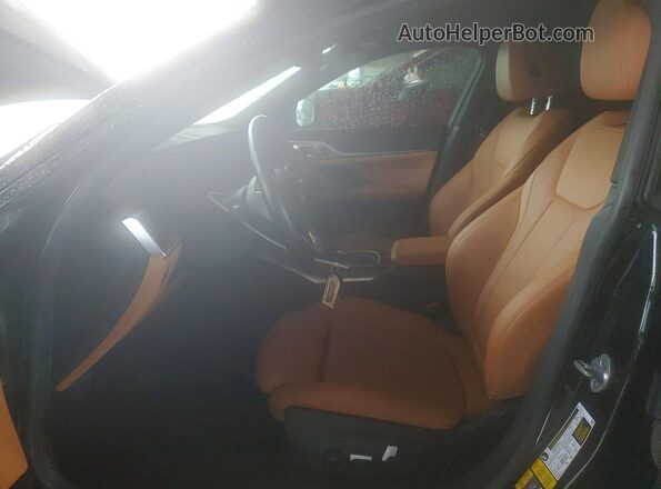 WBY43AW06PFP47016 2023 BMW I4 Black Widok wnętrza z przodu