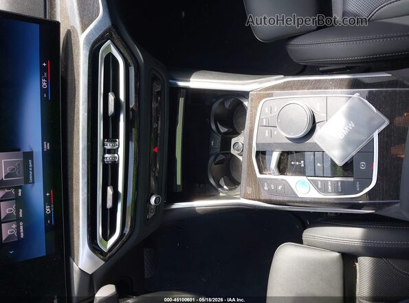 WBY43AW0XPFR39975 2023 BMW I4 Черный Вид панели приборов