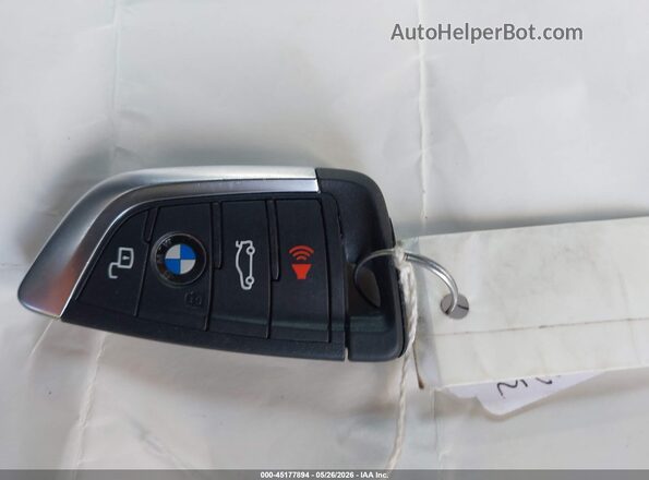 WBY43HD00SFU16338 2025 BMW I4 Gray Widok deski rozdzielczej