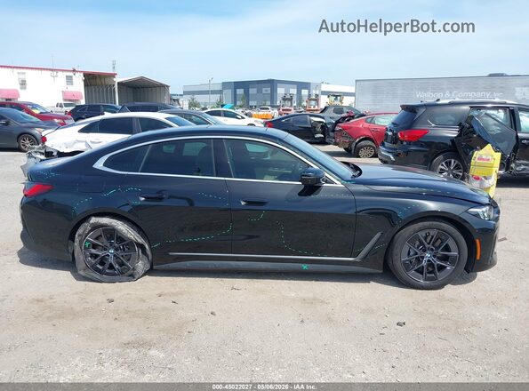 WBY43HD00SFU89063 2025 BMW I4 Black უკანა სალონის ხედი