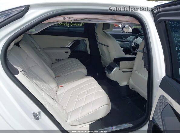 WBY53EJ06RCP84140 2024 BMW OTHER Белый Вид наклейки с VIN-кодом