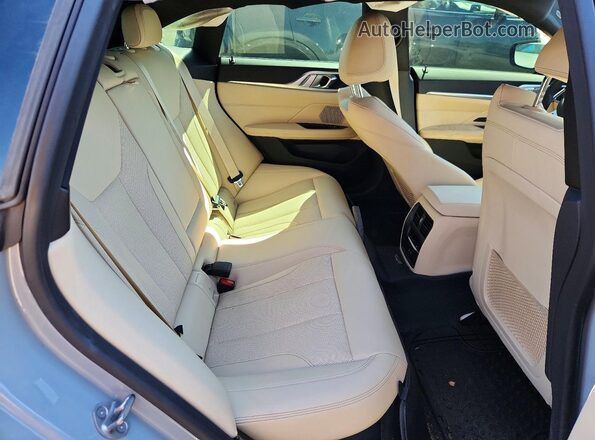 WBY73AW00NFN15473 2022 BMW I4 Silver Հետևի նստատեղերի տեսք