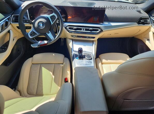 WBY73AW00NFN15473 2022 BMW I4 Silver Առջևի վահանակի տեսք