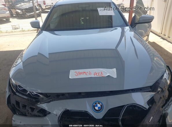 WBY73AW05NFN14691 2022 BMW I4 Серый Вид сзади