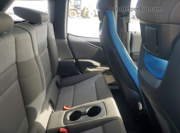 WBY7Z2C53JVE64736 2018 BMW I3 Blue Հետևի նստատեղերի տեսք