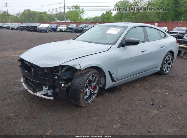 WBY83FB04RFT01700 2024 BMW I4 Gray Vista tres cuartos delantera izquierda