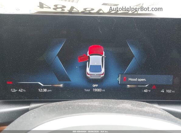 WBY83FB04RFT01700 2024 BMW I4 Gray Vista de los asientos traseros