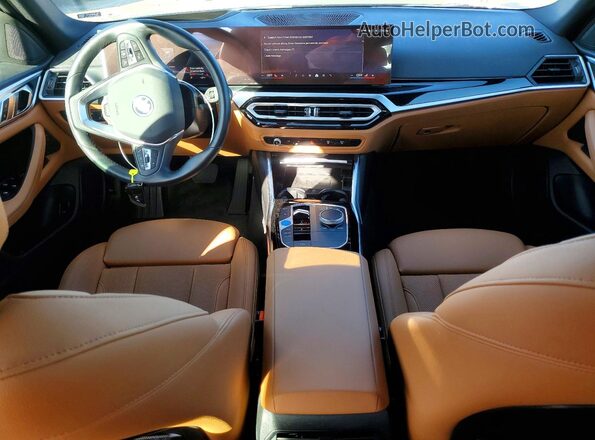 WBY83FB0XRFT06917 2024 BMW I4 Black Առջևի վահանակի տեսք