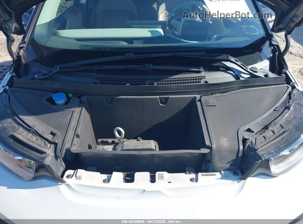 WBY8P4C54K7D52149 2019 BMW I3 White Rear view